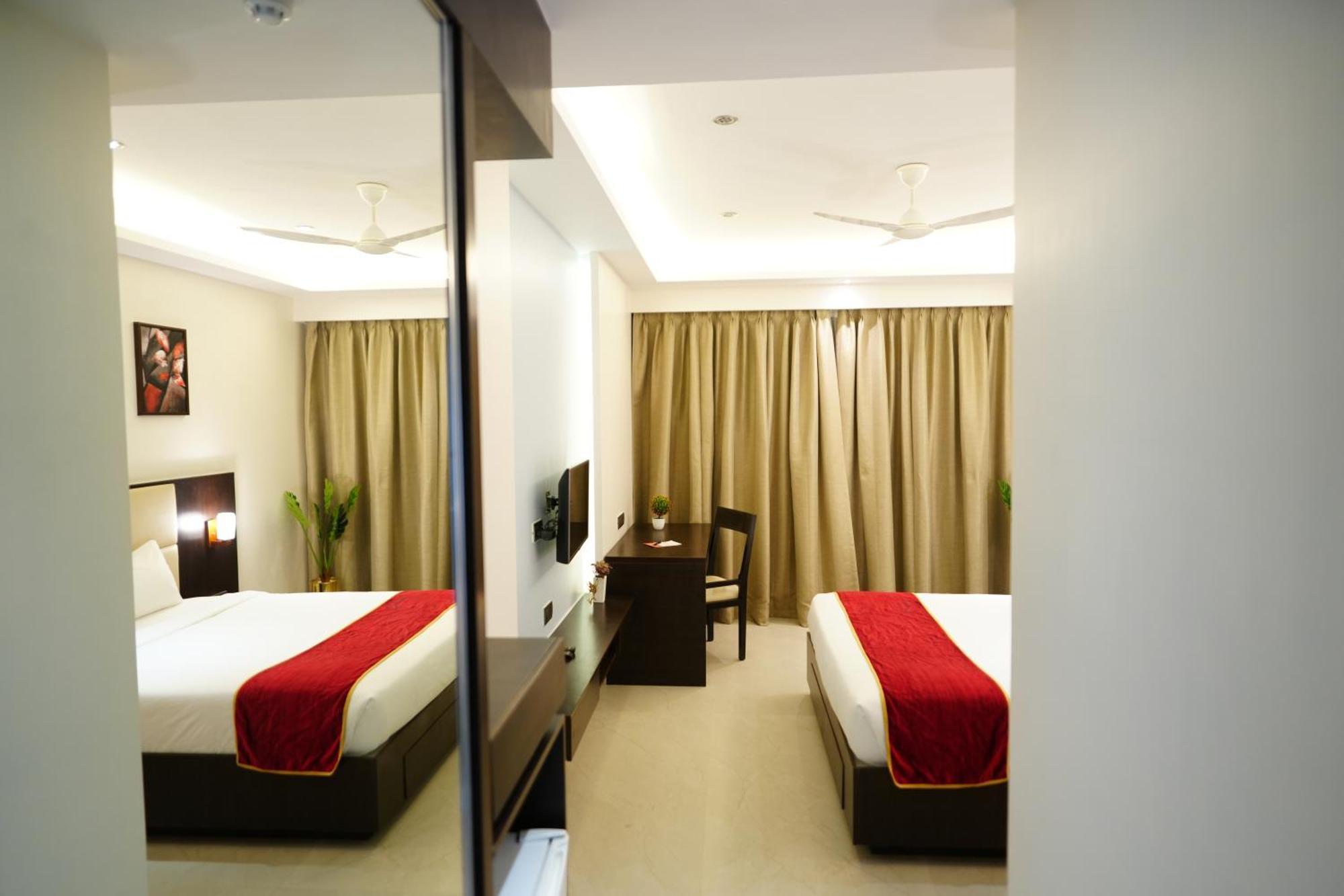 Hotel Grand Visava Lonavala Εξωτερικό φωτογραφία