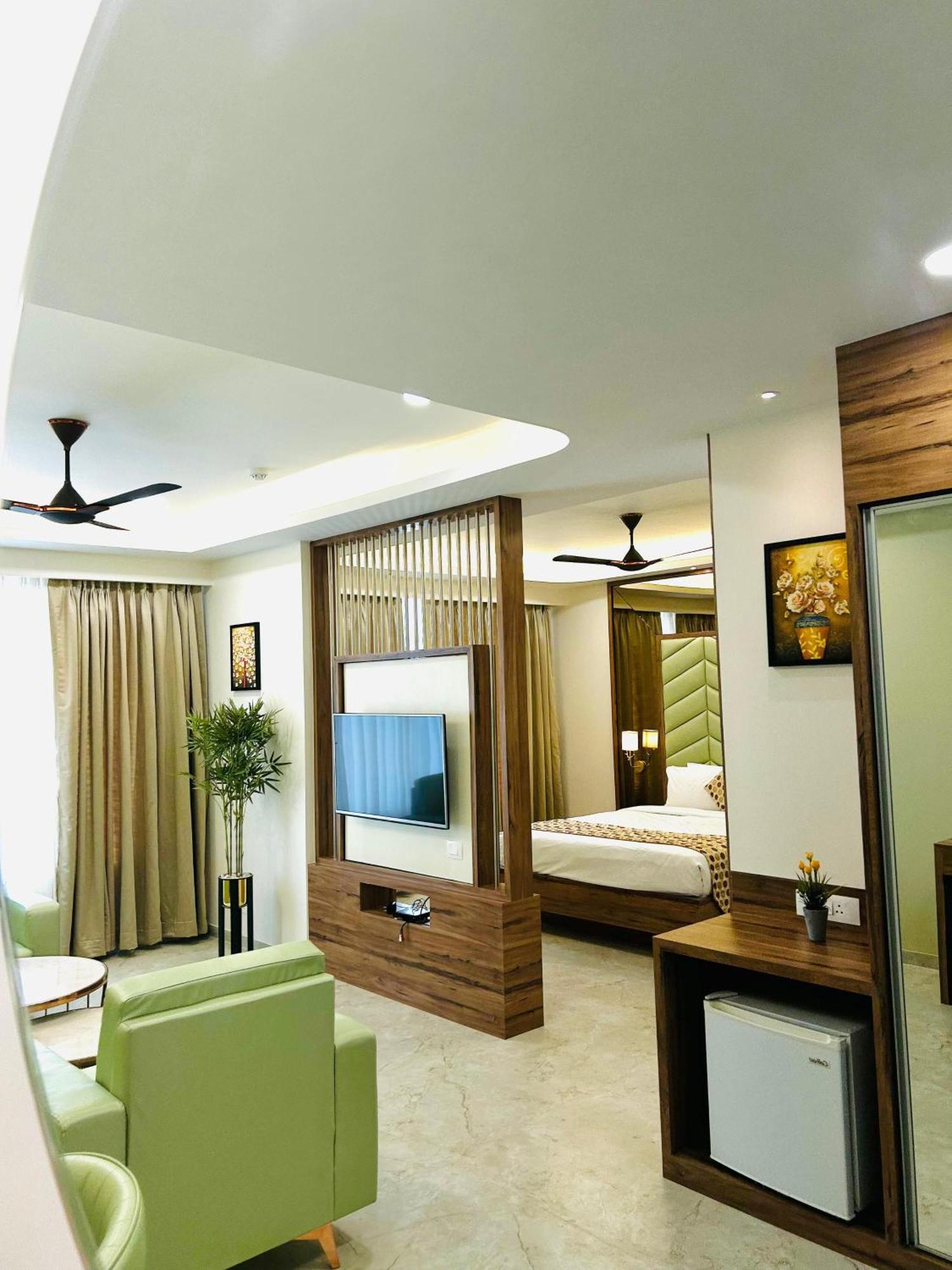 Hotel Grand Visava Lonavala Εξωτερικό φωτογραφία