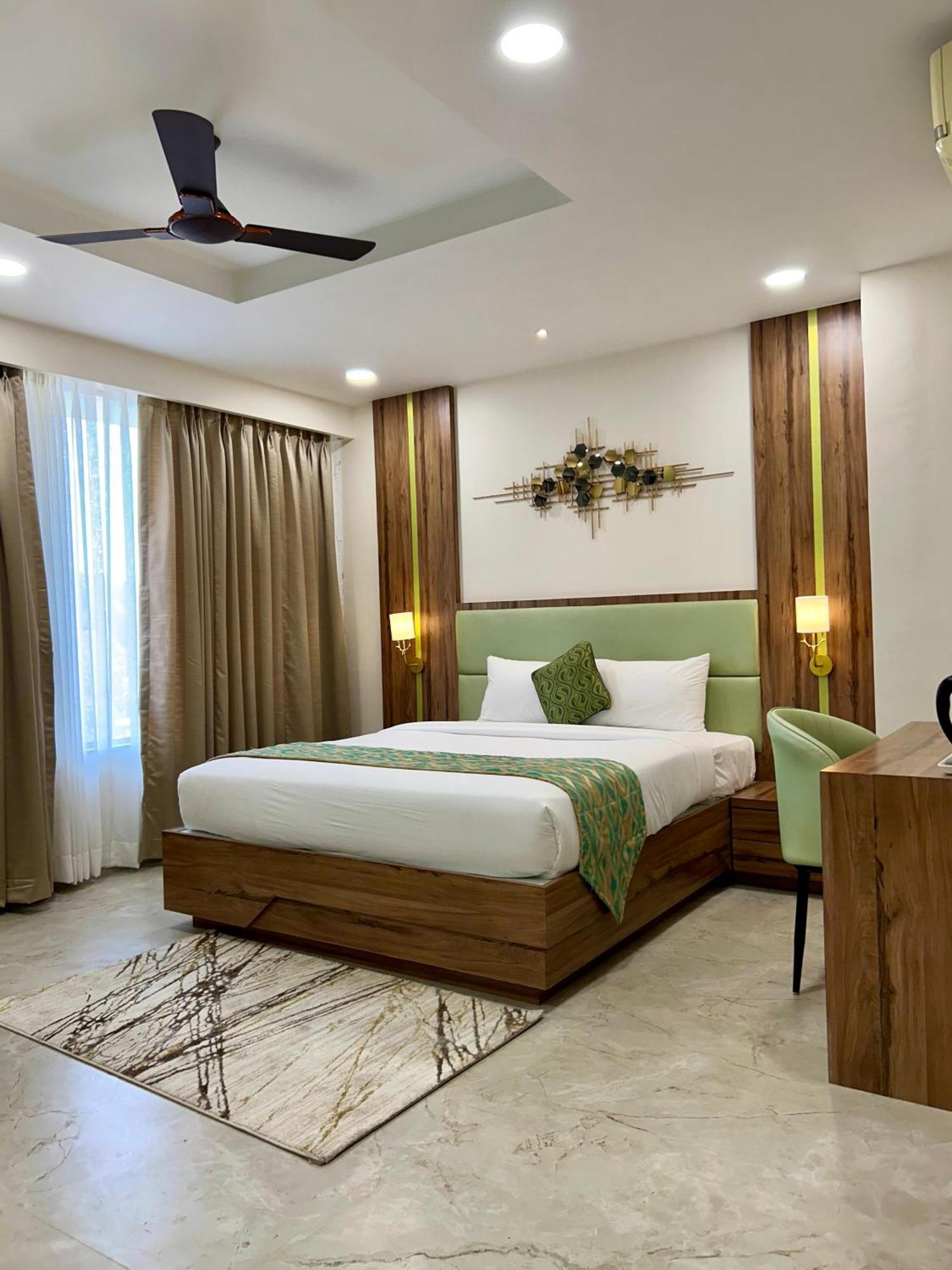 Hotel Grand Visava Lonavala Εξωτερικό φωτογραφία