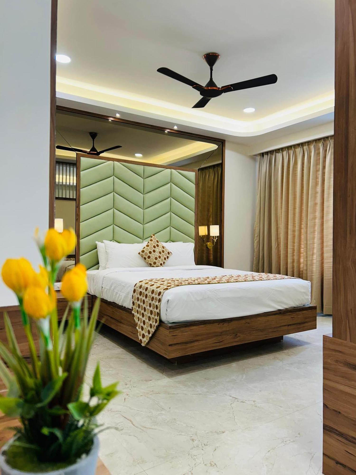 Hotel Grand Visava Lonavala Εξωτερικό φωτογραφία