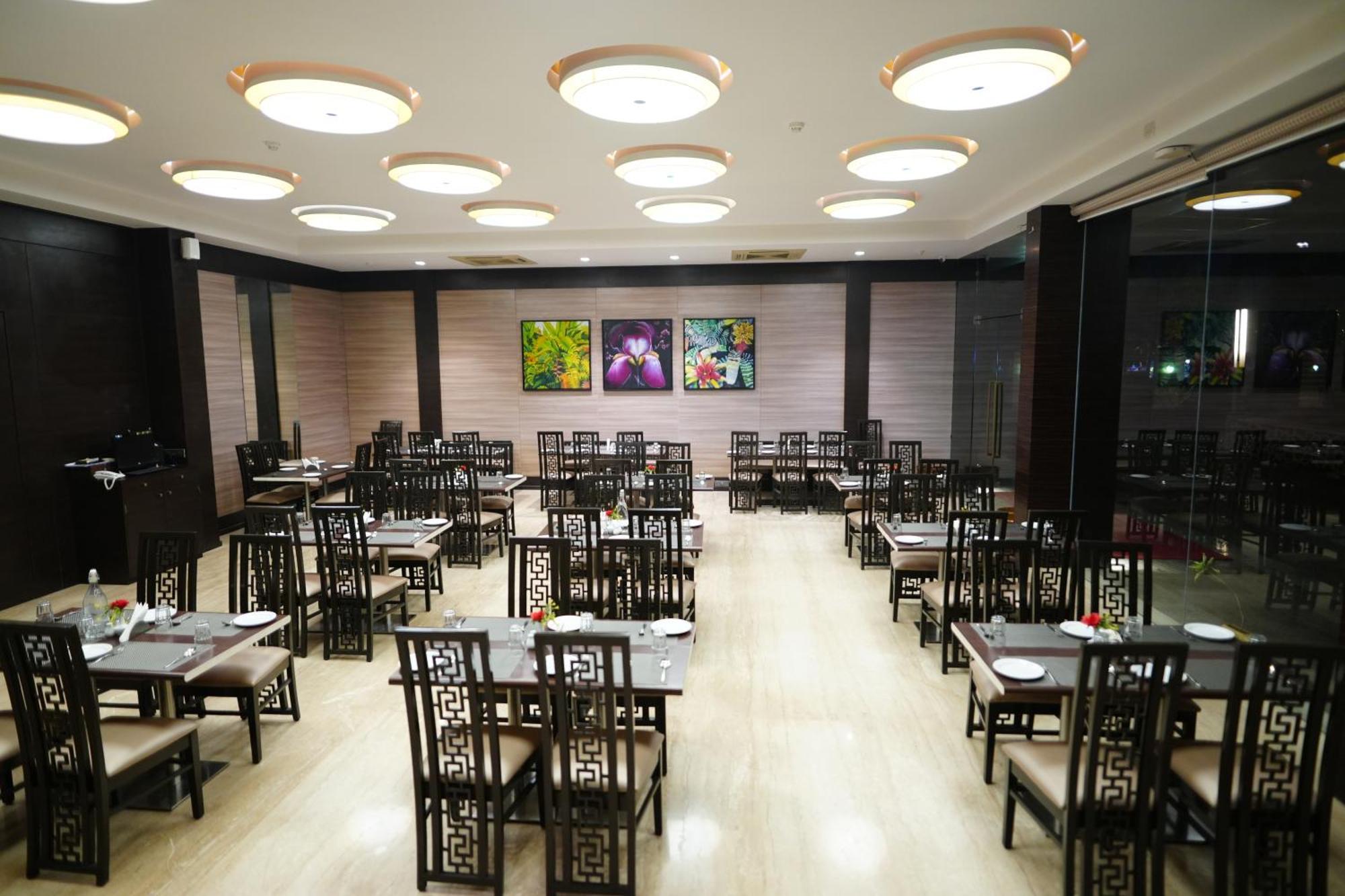 Hotel Grand Visava Lonavala Εξωτερικό φωτογραφία