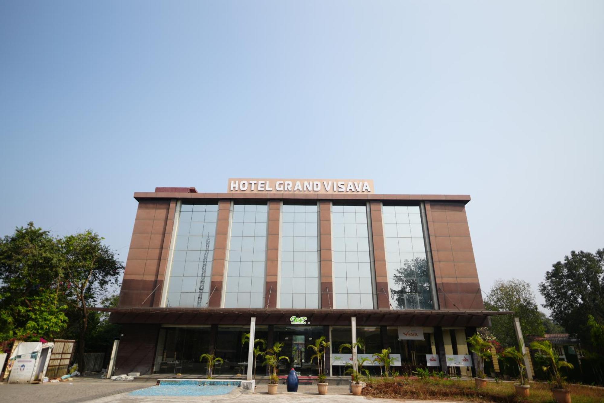 Hotel Grand Visava Lonavala Εξωτερικό φωτογραφία