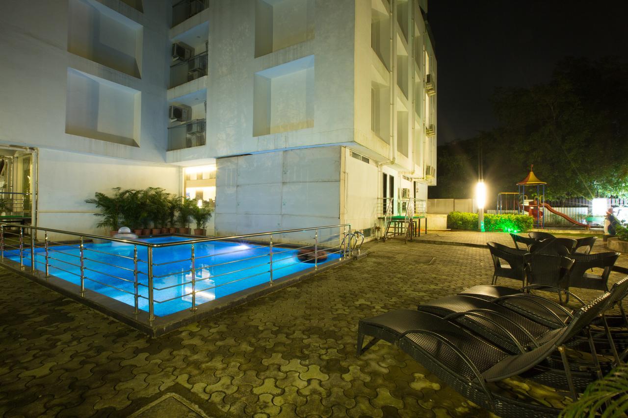 Hotel Grand Visava Lonavala Εξωτερικό φωτογραφία