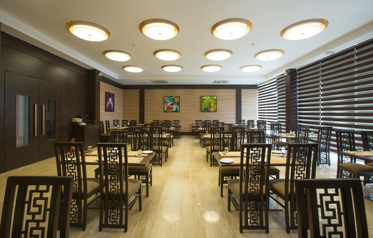 Hotel Grand Visava Lonavala Εξωτερικό φωτογραφία