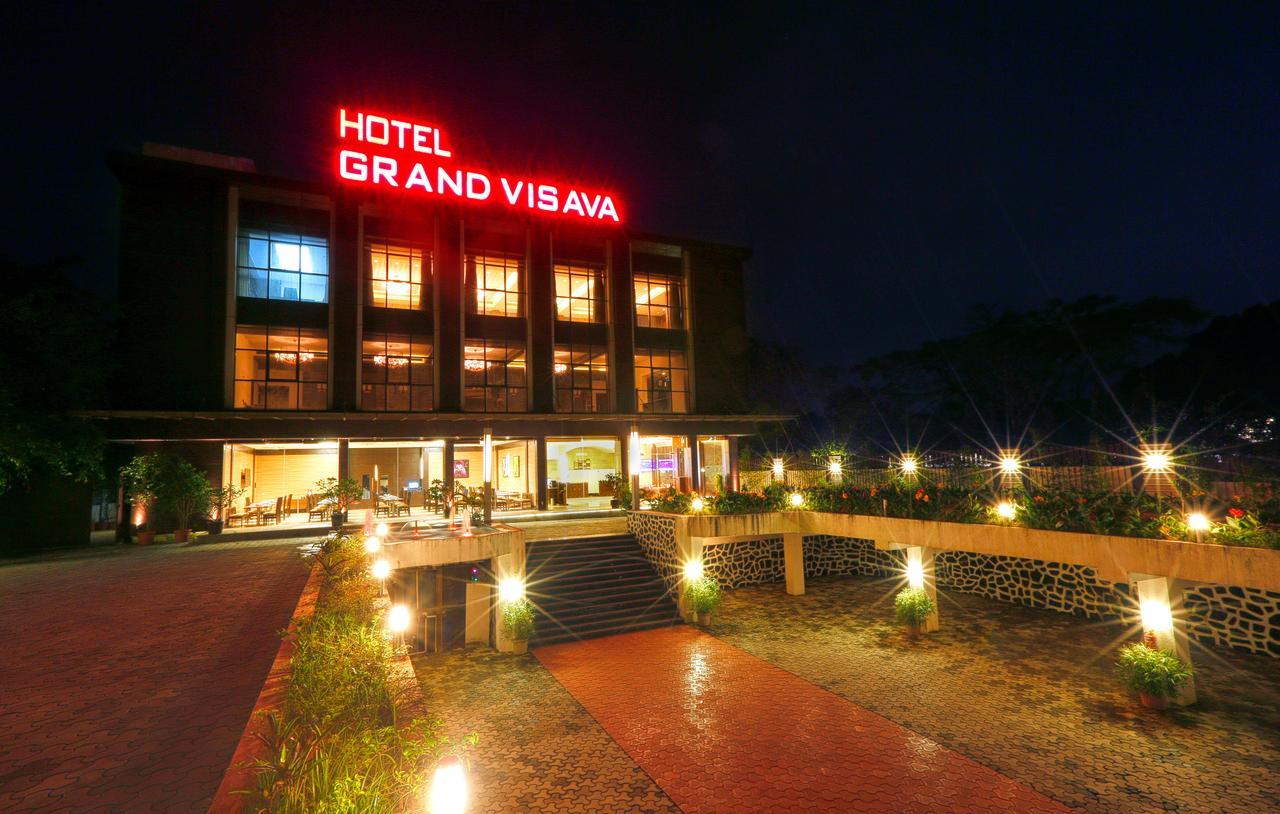Hotel Grand Visava Lonavala Εξωτερικό φωτογραφία