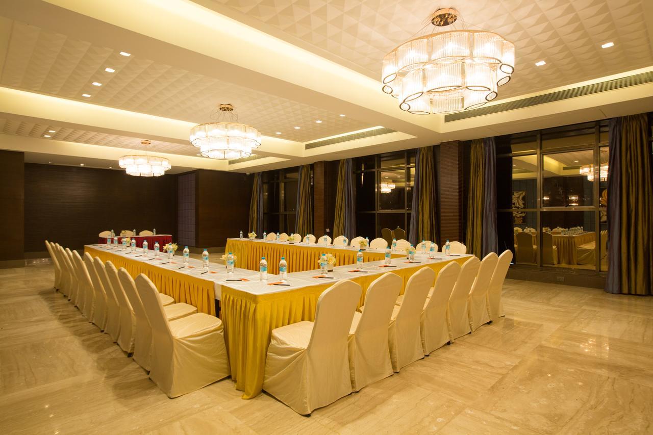Hotel Grand Visava Lonavala Εξωτερικό φωτογραφία